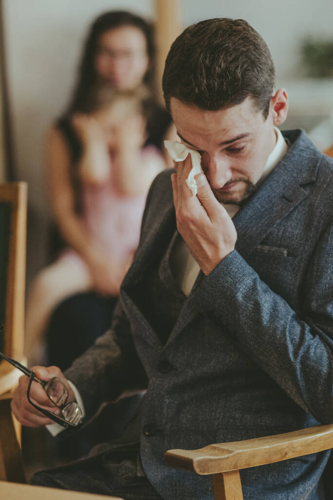 Brautpaar im Sonnenuntergang bei der Hochzeit am Averdunkshof in Neukirchen-Vluyn