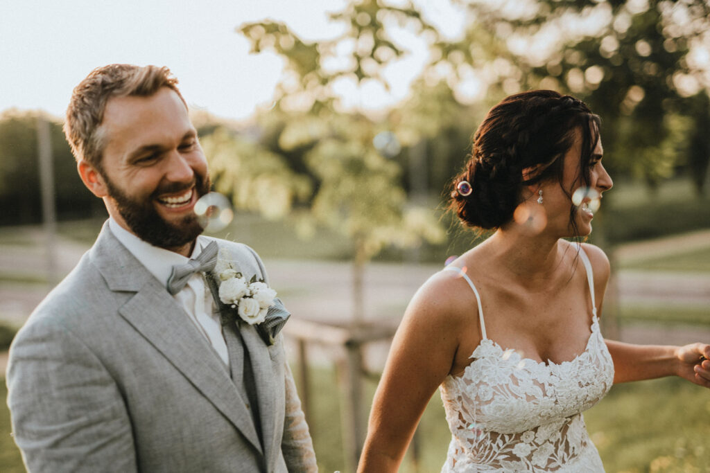 Golden Hour Brautpaarshooting - Hochzeitsfotograf Kevelaer